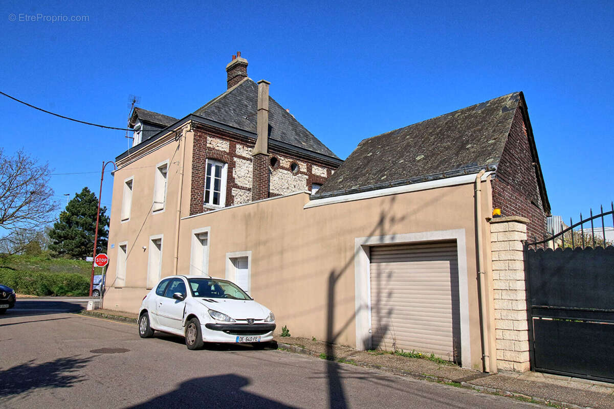 Appartement à LE PETIT-QUEVILLY