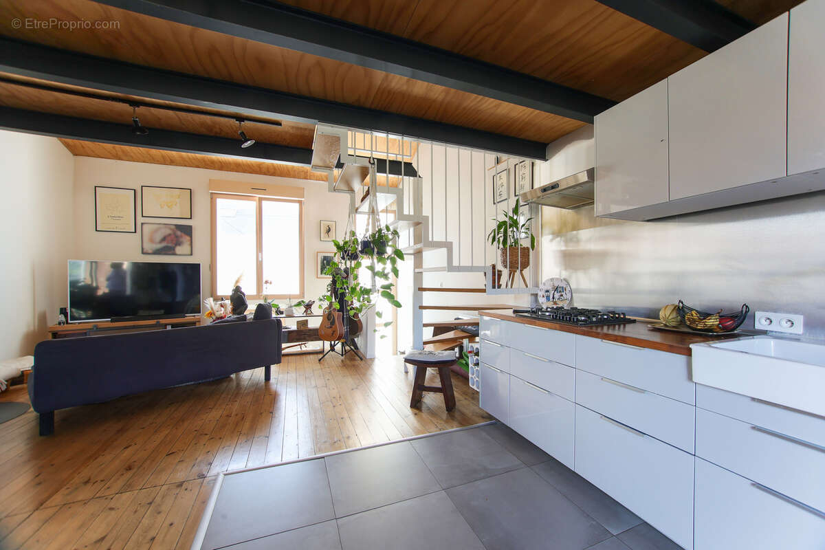 Maison Sablaise au cœur du Quartier Arago   Un emplacement exceptionnel ! - photo 4