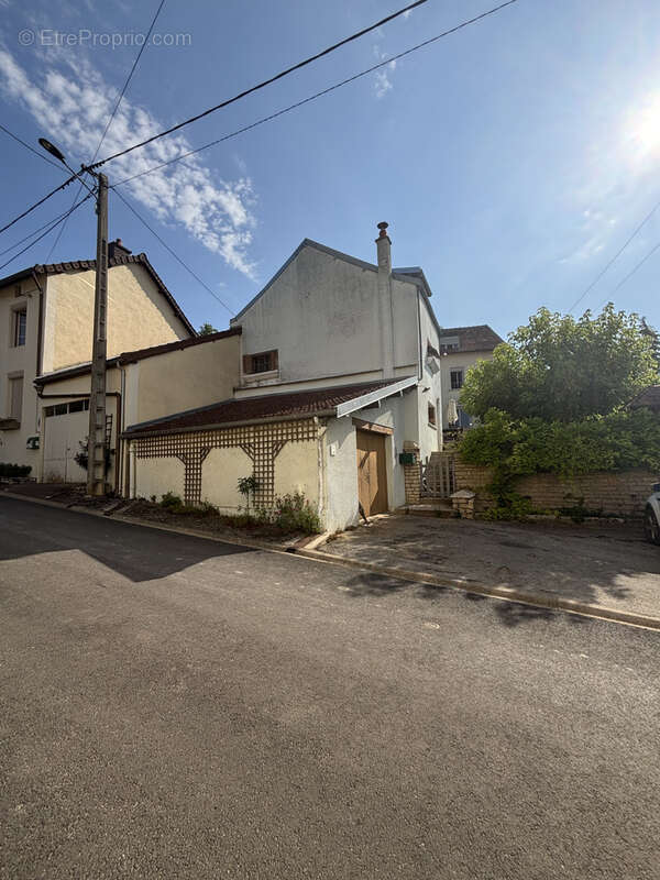 Maison familiale  de 250 m2 au centre du vignoble bourguignon a 10 min de chatillon sur seine (21) - photo 28