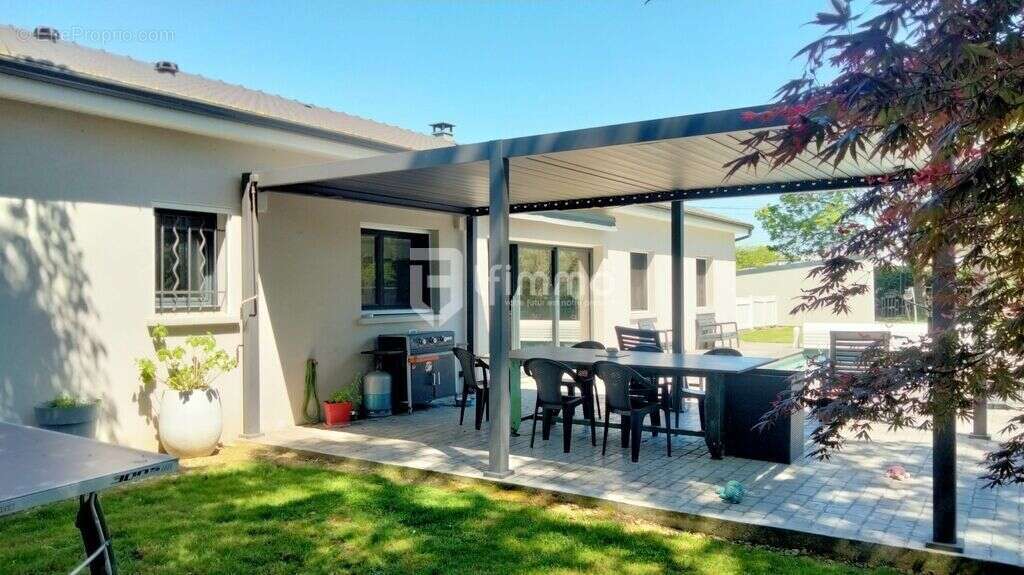 Maison à VIC-EN-BIGORRE