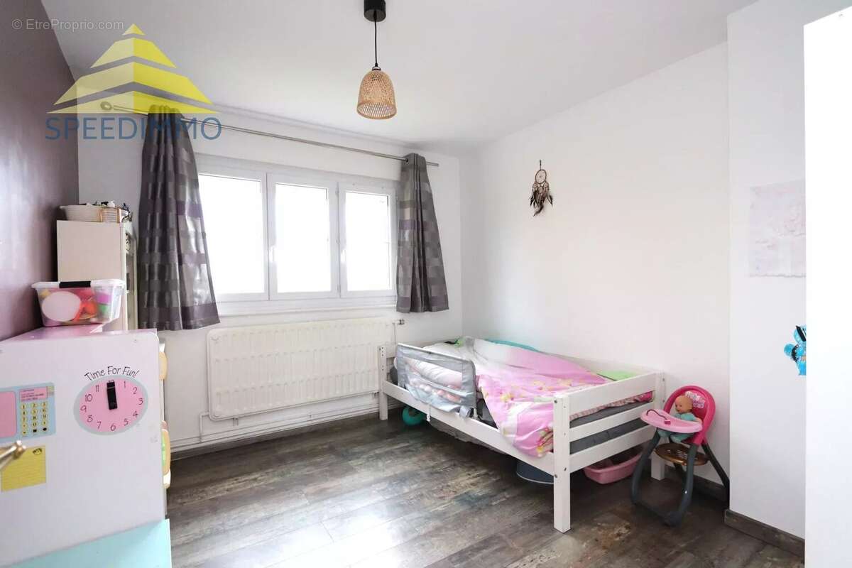 Maison à COMBS-LA-VILLE