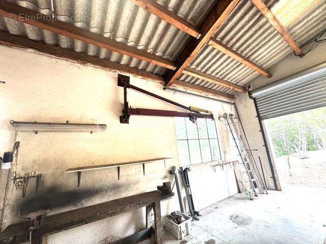 Maison de 268 m2 - 2185 de terrain - vinon sur verdon - photo 17