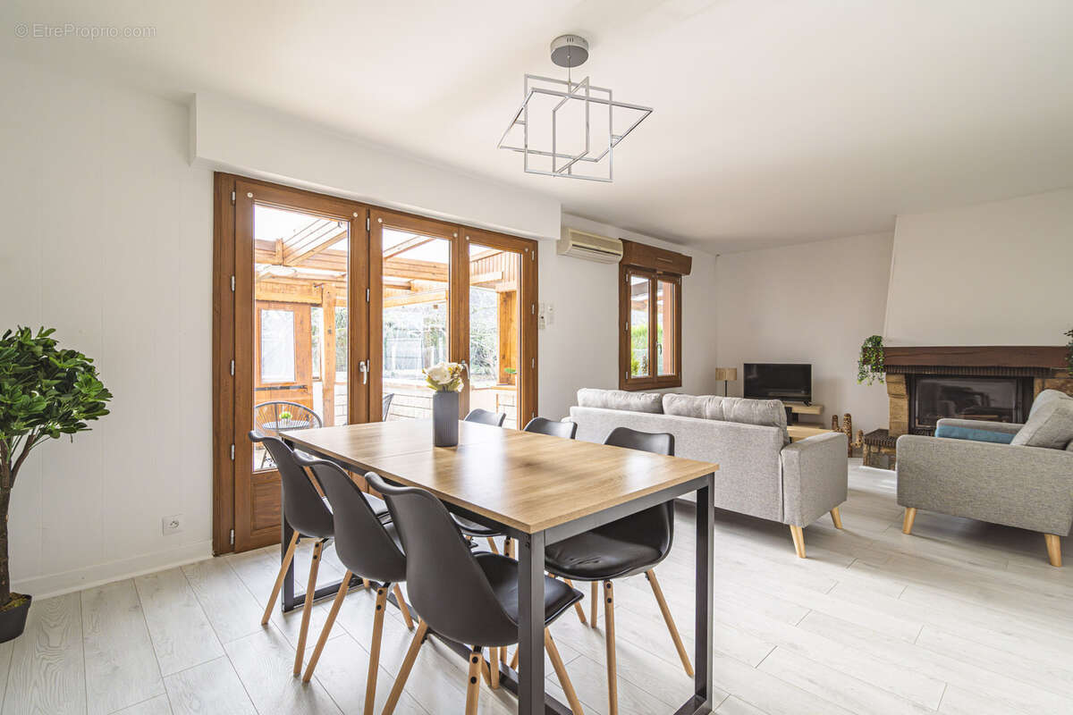 Maison à JONCHERY-SUR-VESLE