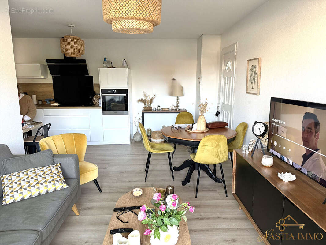 Appartement à MONTUSSAN