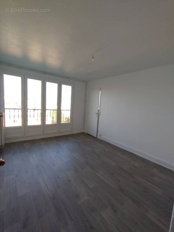 Appartement à BONDY