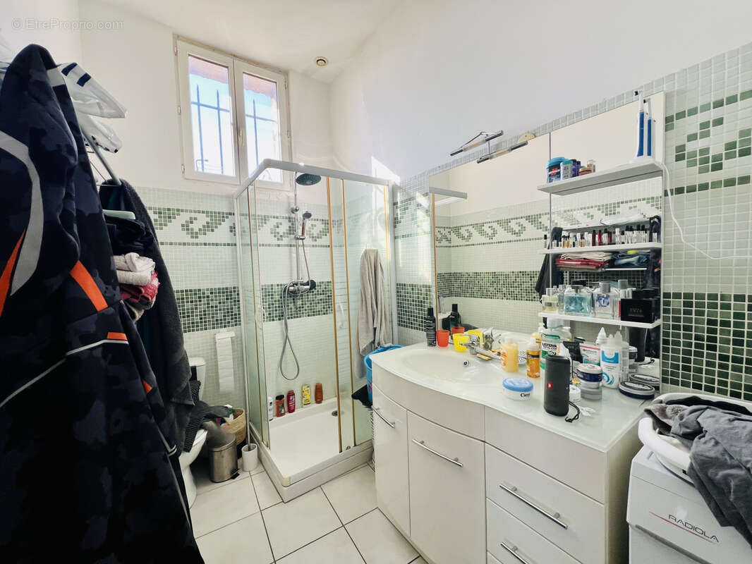 Appartement à SERVIAN