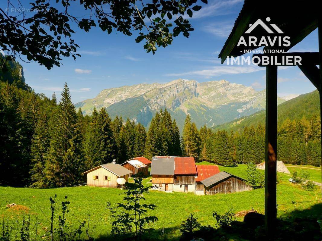 Maison à SIXT-FER-A-CHEVAL