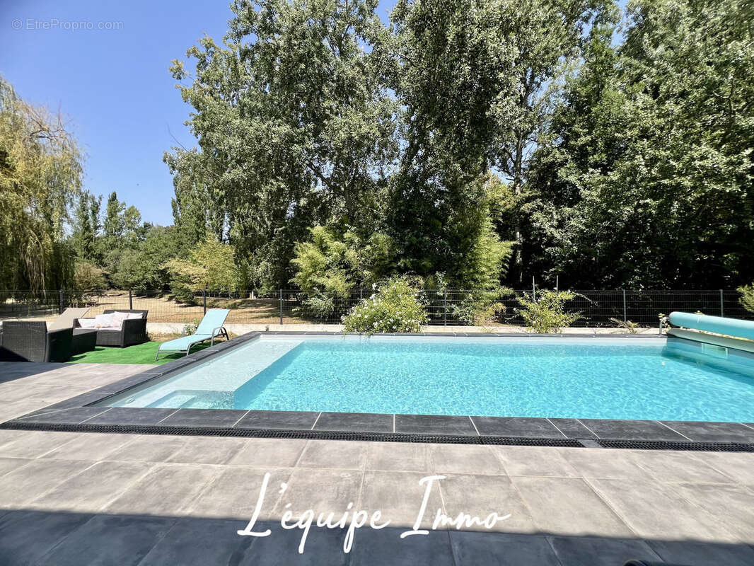 Contemporaine plain pied 154m2 sur 935m2 de terrain - photo 14