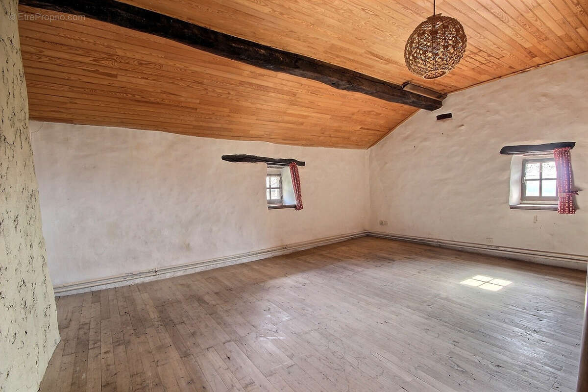 Maison à SAINT-CHAMOND