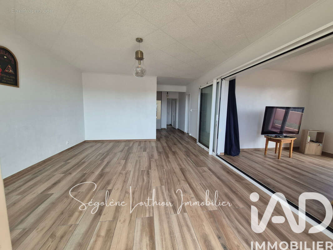 Appartement 86 m² à Toulon  - photo 2