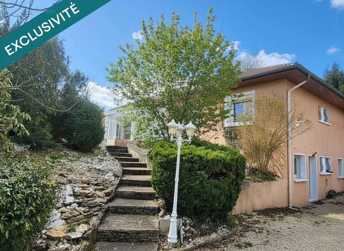 Photo 1 - Maison à PERONNAS