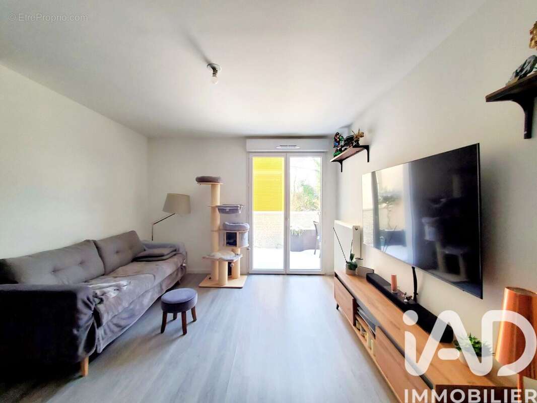 Photo 6 - Appartement à VOISINS-LE-BRETONNEUX