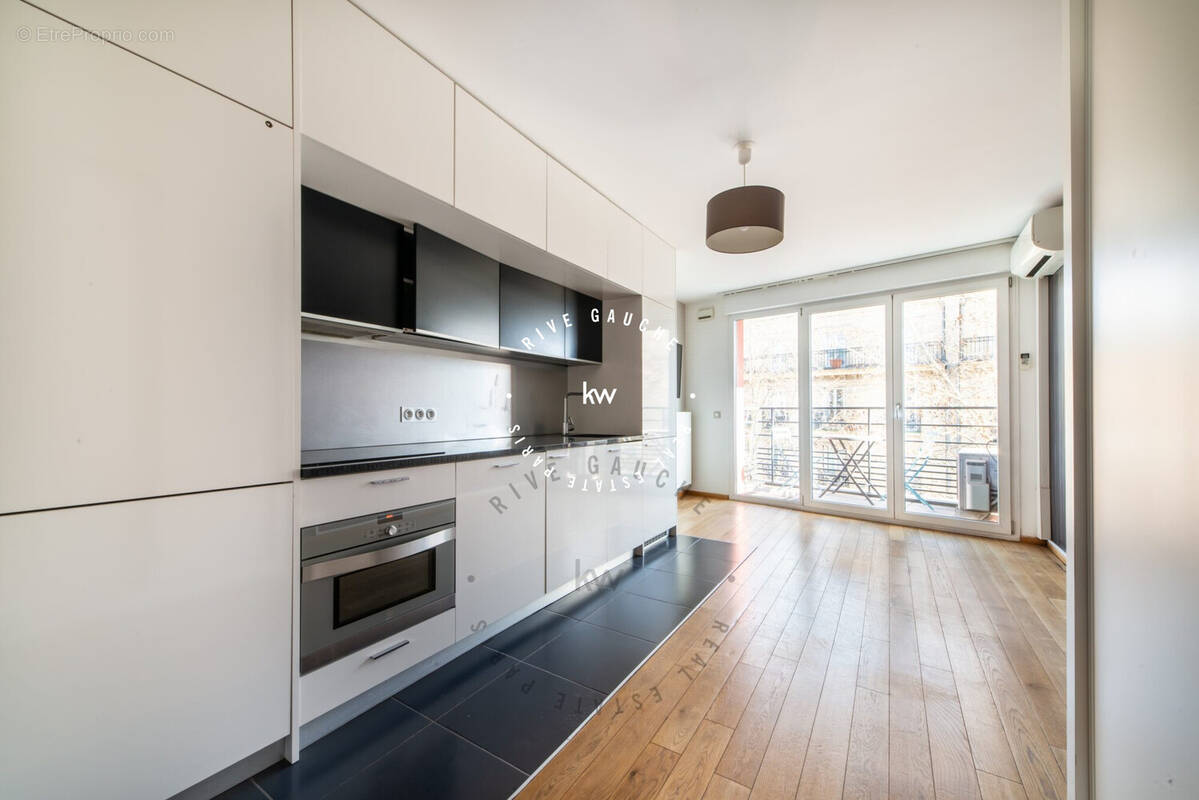 Appartement à CLICHY