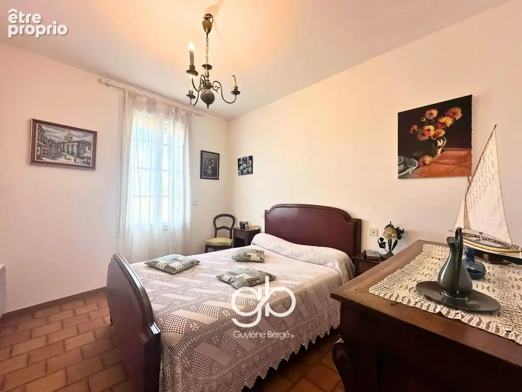 Vente maison murviel-lès-montpellier - 186 m2 - 5 chambres - garage - atelier - parking privé - photo 7