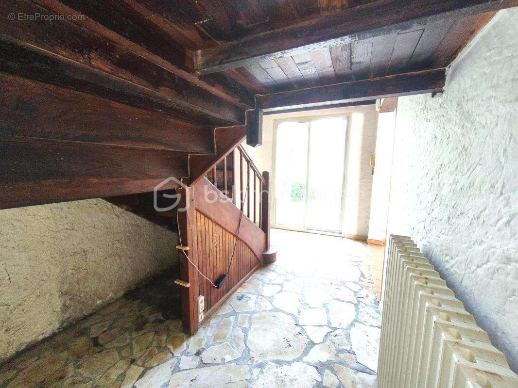 Maison à BAZORDAN
