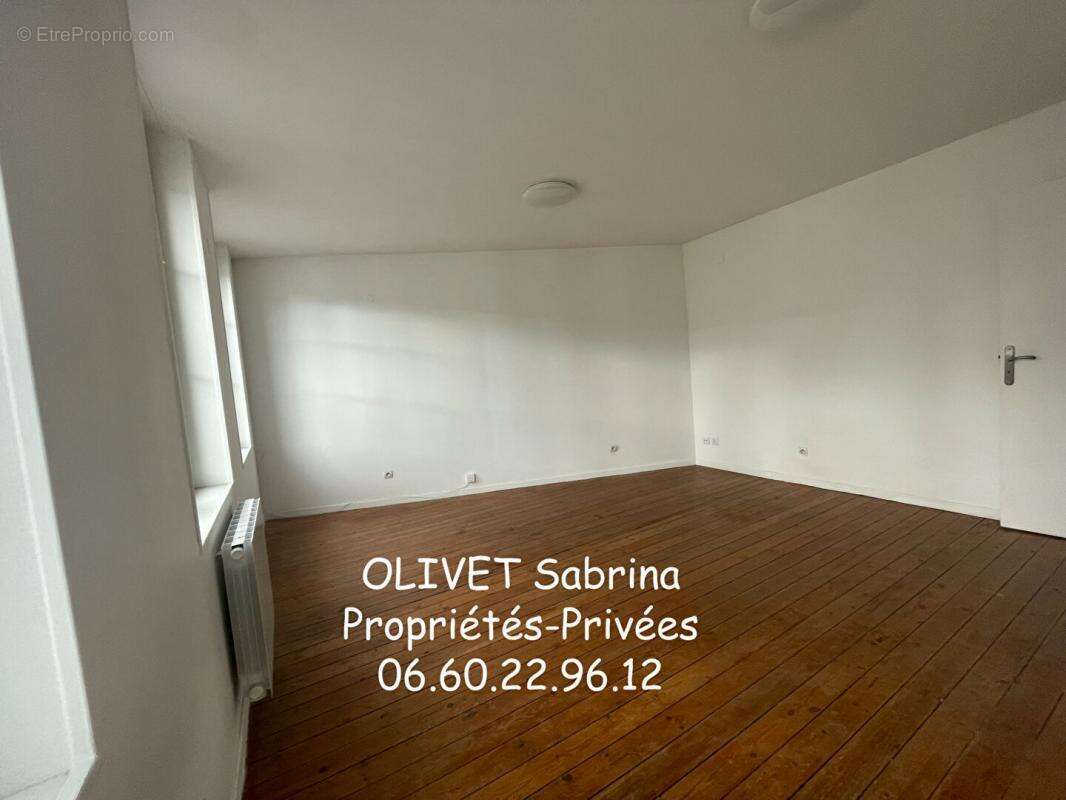 Appartement à PONT-SAINT-PIERRE