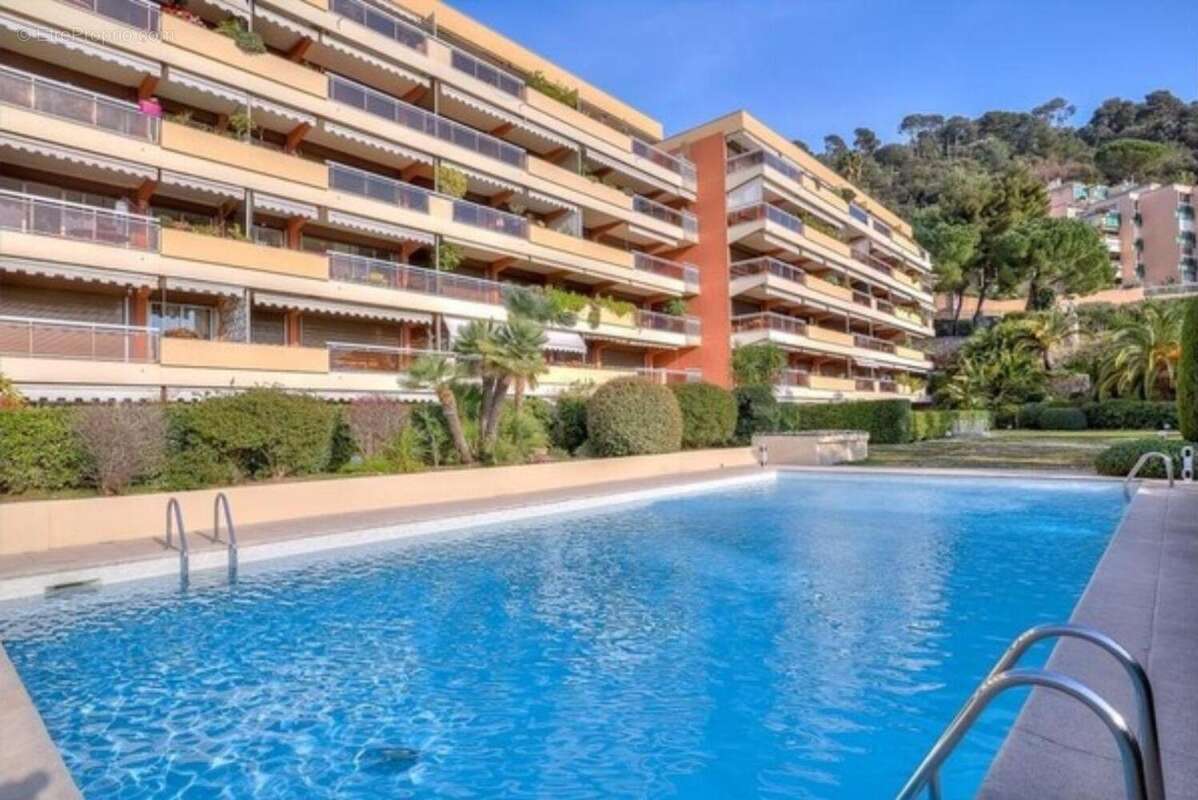   - Appartement à NICE