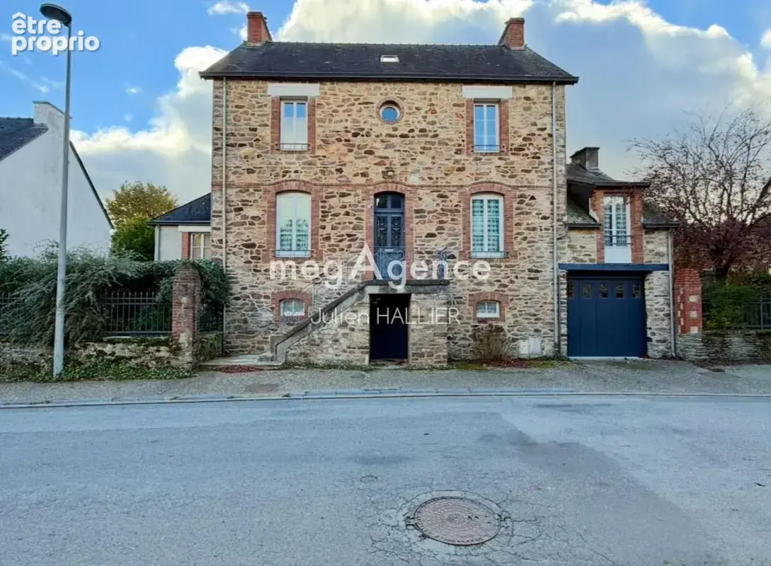 Maison à MALESTROIT