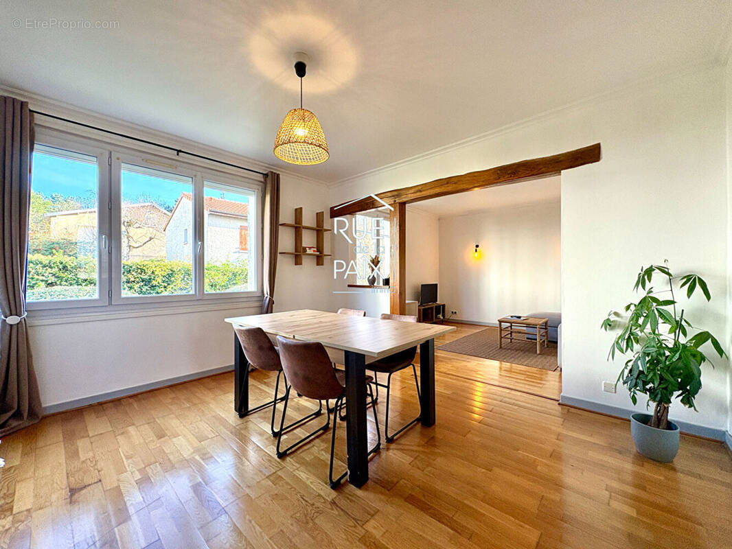 Appartement à BUXEROLLES