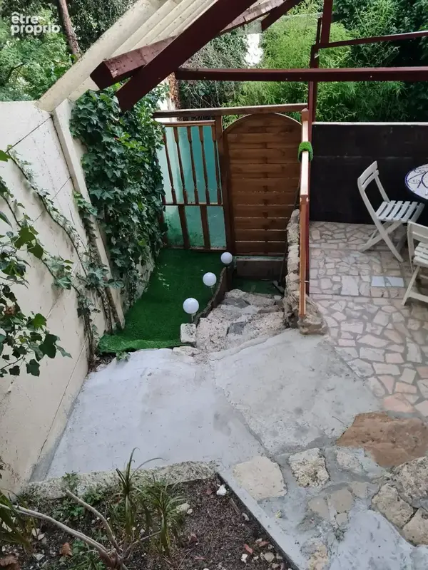 Charmant appartement T5 avec séparation dans un Cadre Verdoyant   Potentiel Locatif Élevé - photo 16