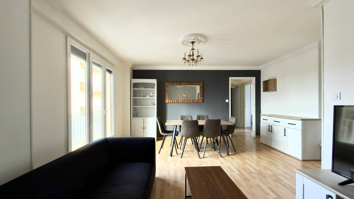 Appartement à CARCASSONNE