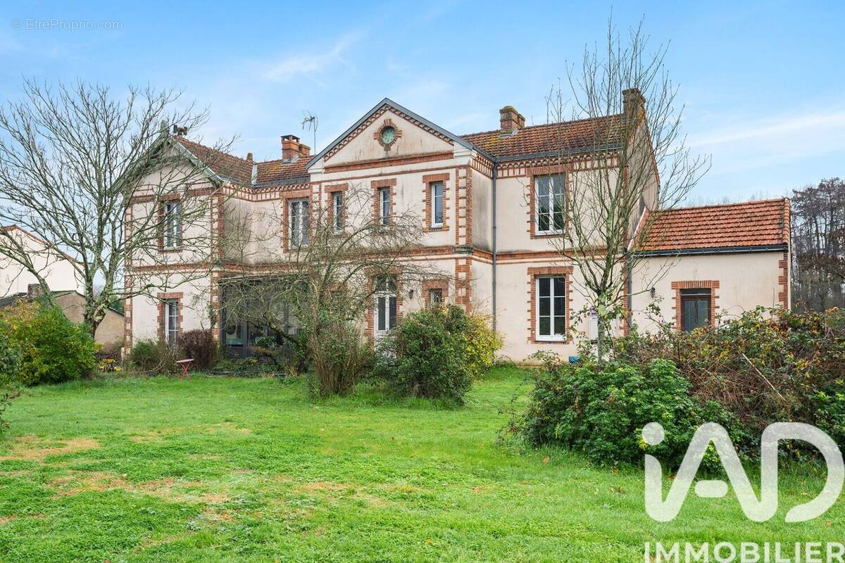 Photo 1 - Maison à BOUAYE