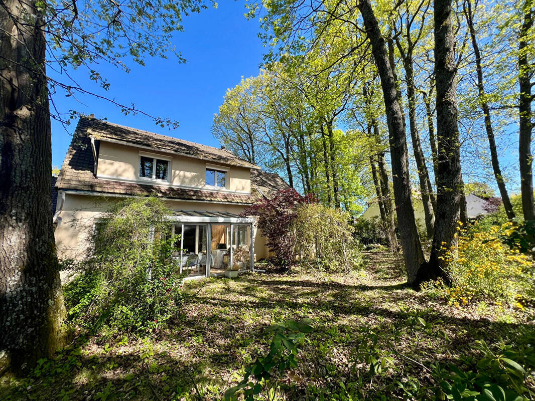 Maison à VILLEBON-SUR-YVETTE