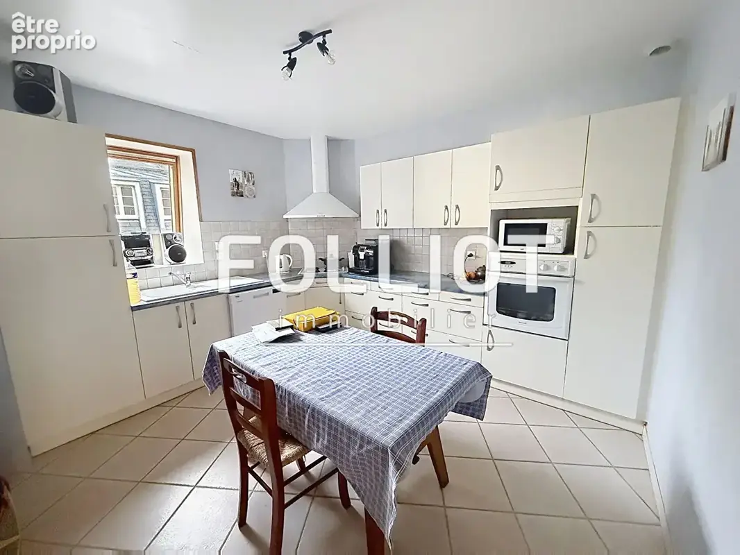 Maison spacieuse 7 pièces à vendre à Coutances - Réf 2676MS - photo 3