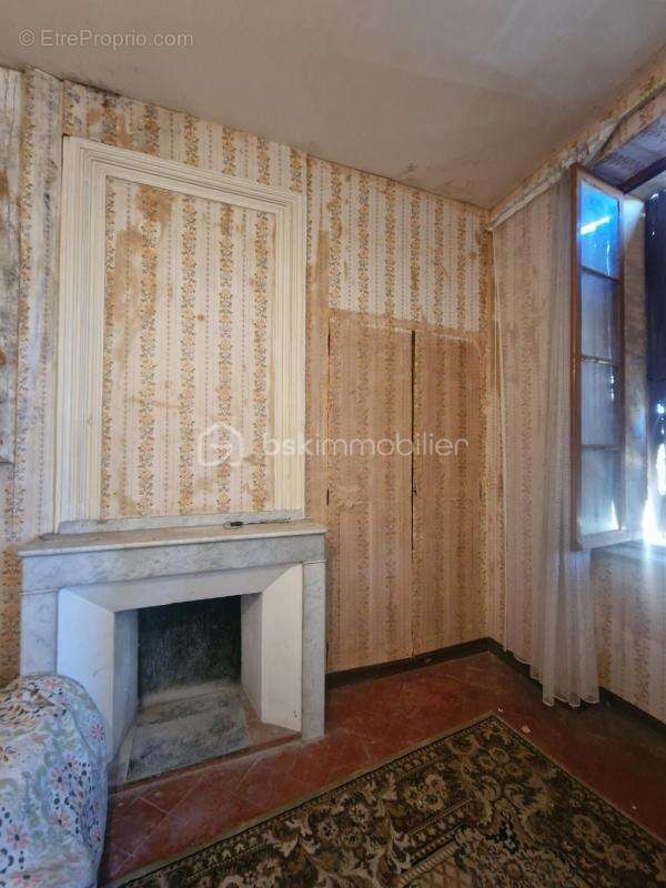 Maison de Village avec cour - photo 11