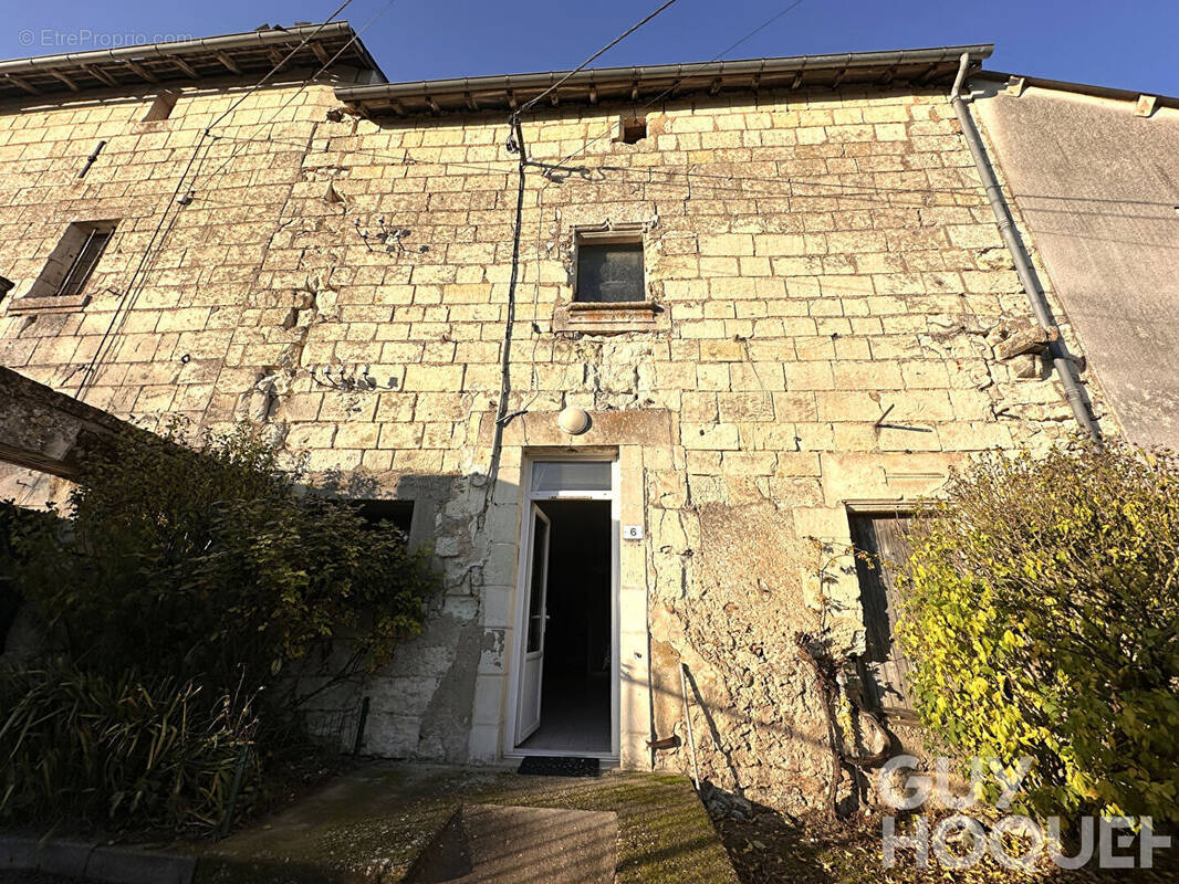 Maison à VOUNEUIL-SUR-VIENNE