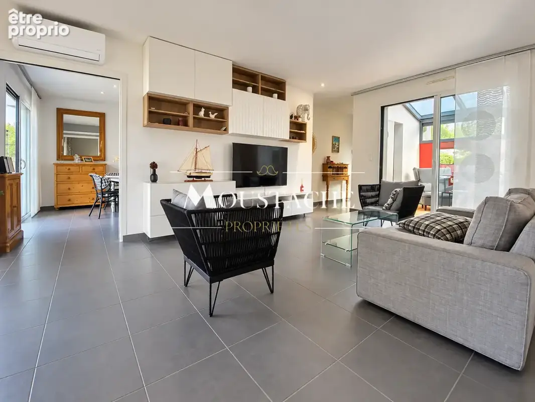 Superbe villa contemporaine et son aperçu mer  - à 800 m de la plage de royan pontaillac - - photo 4