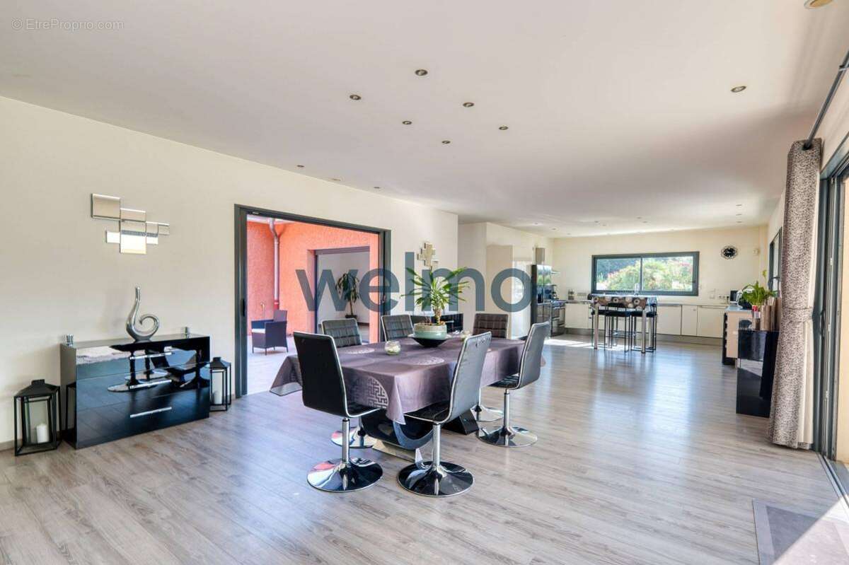 Maison à VILLEFRANCHE-SUR-SAONE