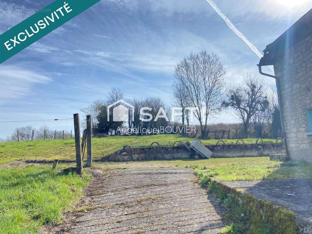 Photo 2 - Maison à DOLE