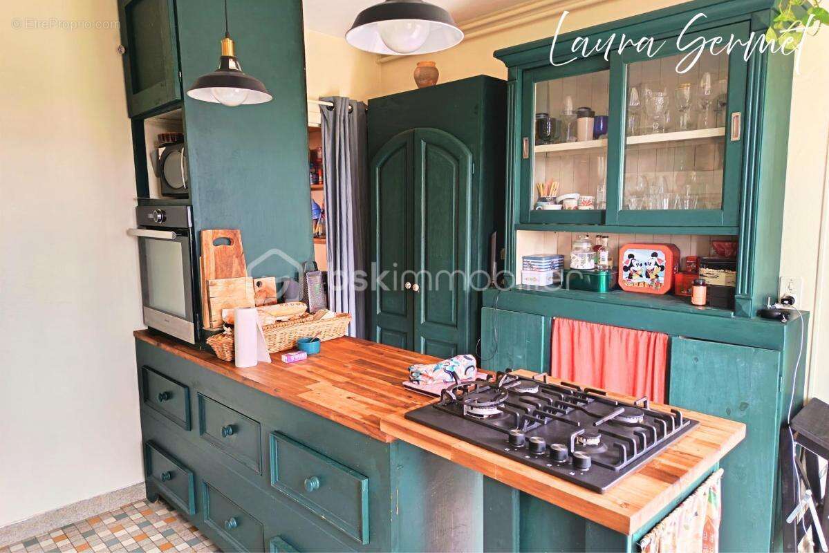 Maison à VICQ-SUR-NAHON