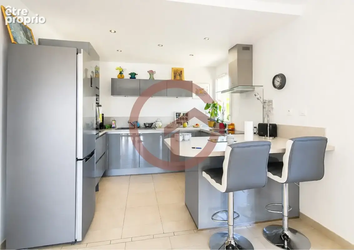 Exclusivité   viager occupé  à saint-aygulf   appartement t3 traversant 73 m2, box, parking - décote 40 % - photo 9