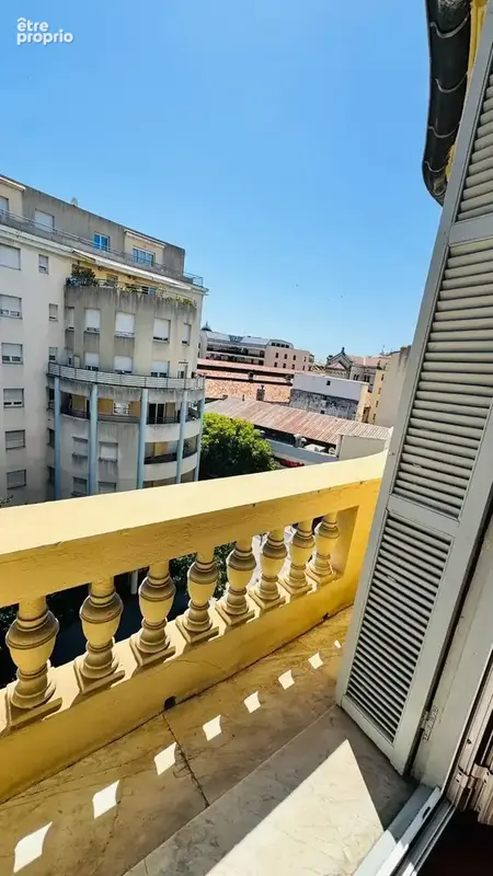 NICE GAMBETTA – Élégant 3 Pièces Bourgeois en Étage Élevé avec Bow-Window - photo 14