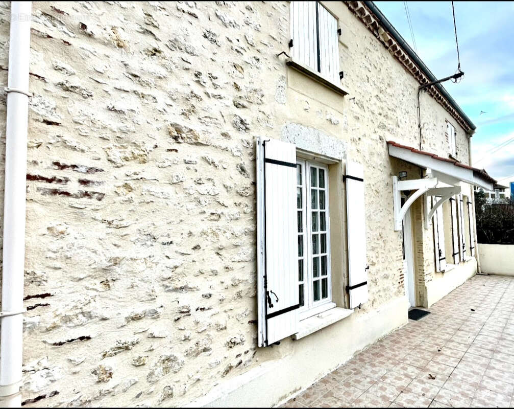 Maison à VILLENEUVE-SUR-LOT