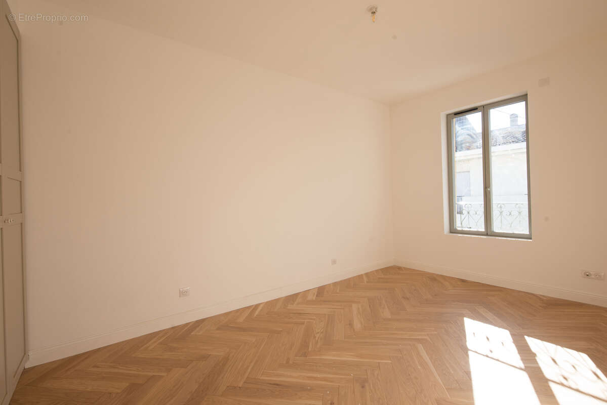 Maison à LE BOUSCAT