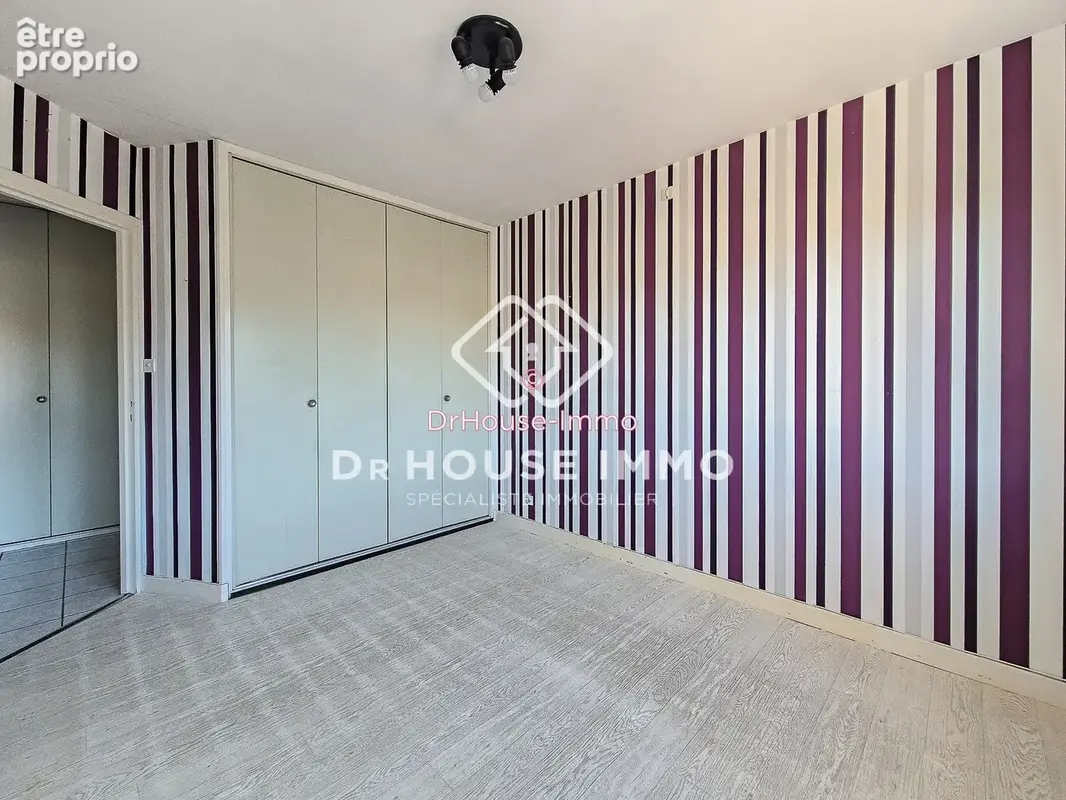 Appartement 4 pièces 87 m² à vendre à Hazebrouck (59190) - photo 4
