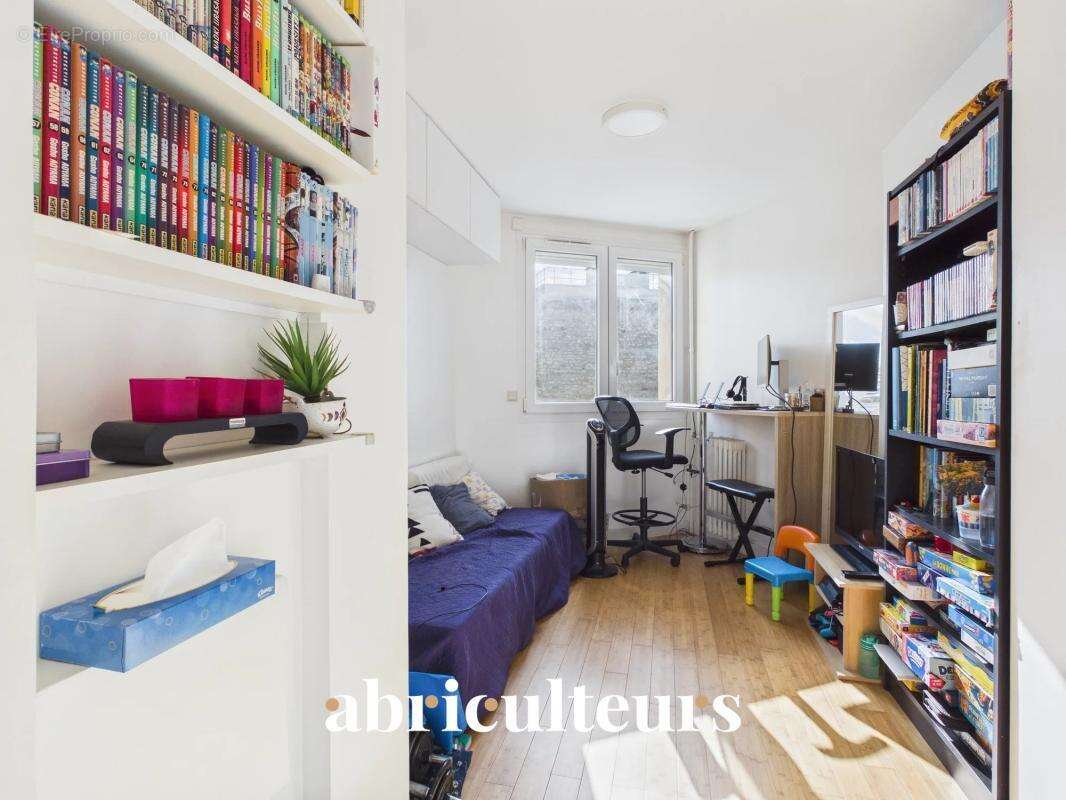 Appartement à PARIS-12E