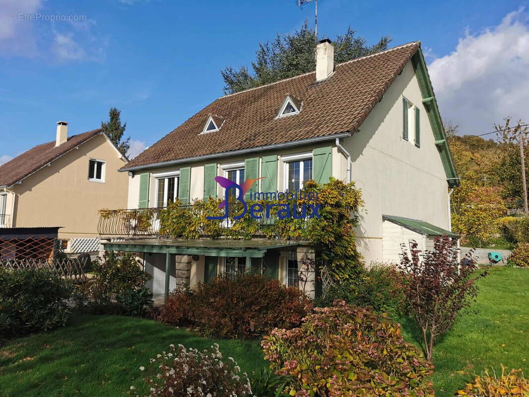 Maison à VILLEQUIER