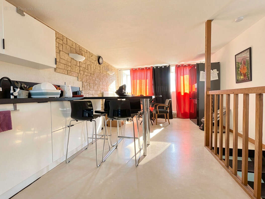 Appartement 2 pieces loue au corbusier - 86000 - photo 8