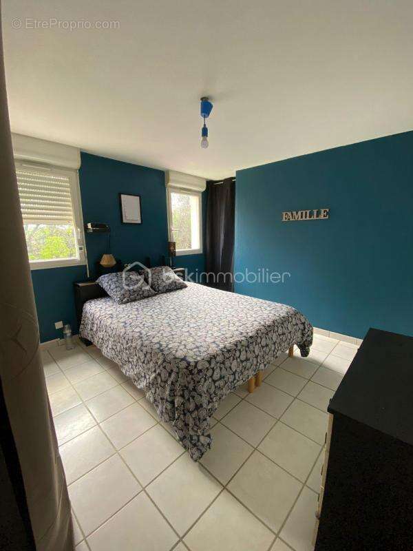 Maison à PEZILLA-LA-RIVIERE