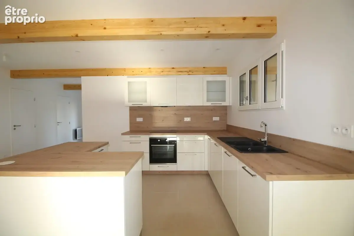Maison 201 m² à Beaufort  - photo 8