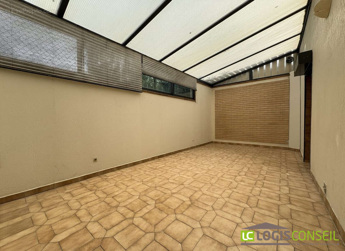 Appartement à CHATILLON