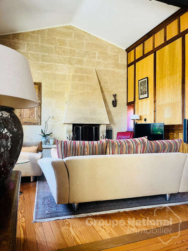 Maison à GOUDARGUES