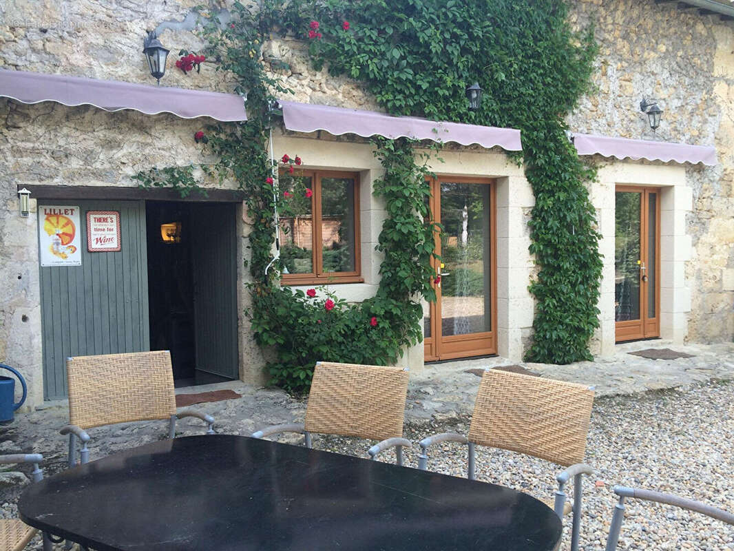 Maison à RAUZAN
