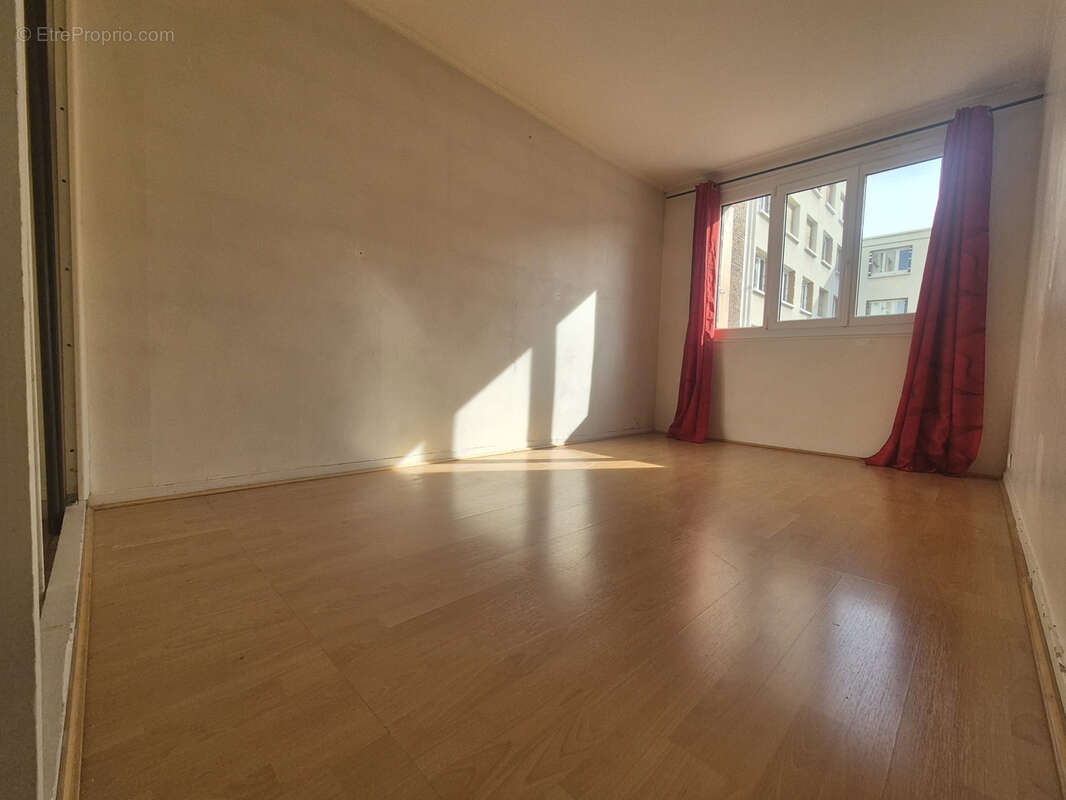 Appartement à BAGNEUX