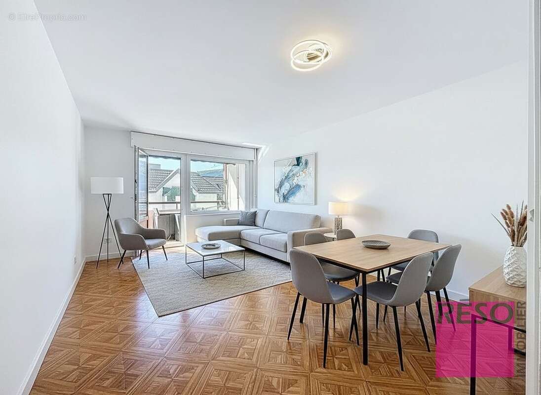 Appartement à AMBILLY