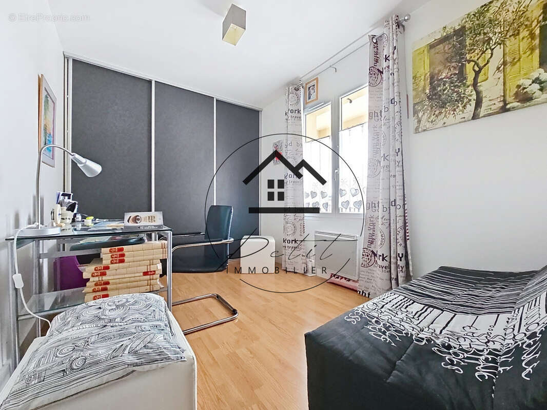 Appartement à BREUIL-LE-VERT